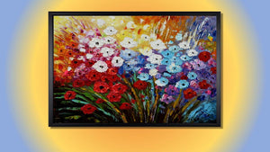 Handgemaltes Blumenbild in Öl auf Leinwand, Frühlingsblumen in Weiss, Blau, Rosa und Rot, Spachteltechnik, mit schwarzem Rahmen – Beispiel im Raum