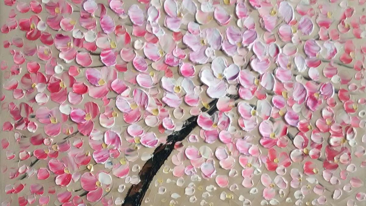 Handgemaltes Ölbild rosa Kirschblütenbaum auf Leinwand, reliefartige Spachtelblüten auf Sandbeige – Detailansicht