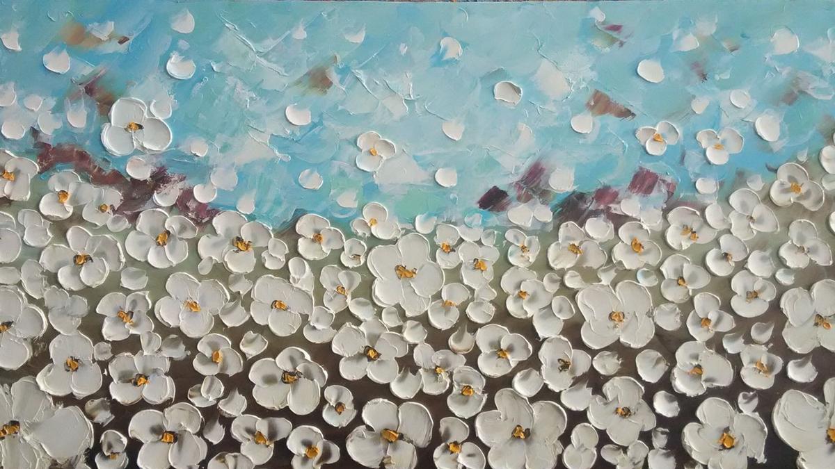 Handgemaltes Ölbild weisse Blütenwiese auf Leinwand, reliefartige Spachtelblüten unter hellblauem Himmel – Detailansicht