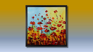 Handgemaltes Ölbild rote Mohnblumen im Sonnenlicht auf Leinwand, Himmel in Blau, Gelb und Orange, mit schwarzem Rahmen – Beispiel im Raum