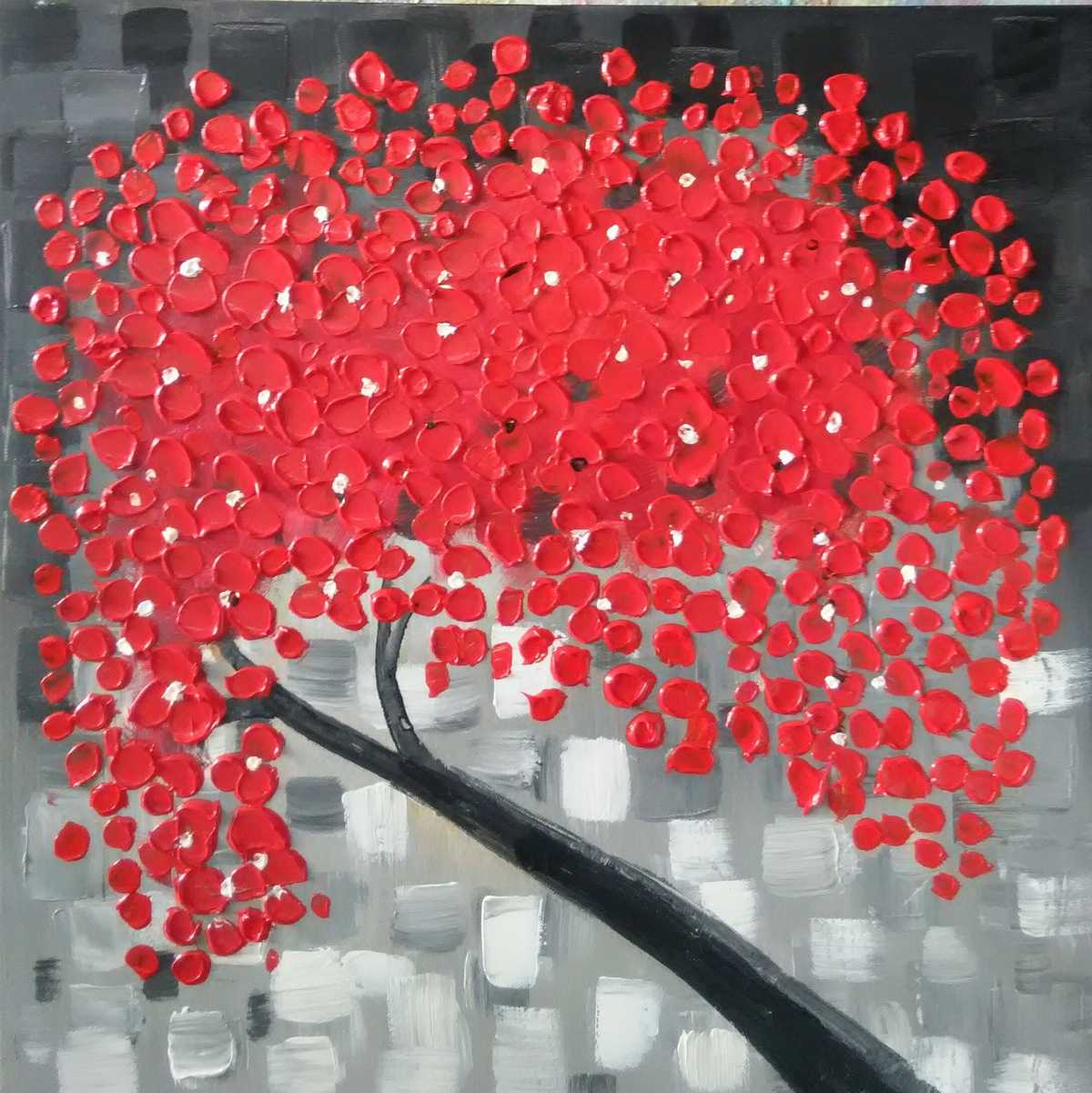 Handgemaltes Ölbild roter Blütenbaum auf Leinwand, Spachteltupfen in Rot vor grauem Mosaikhintergrund