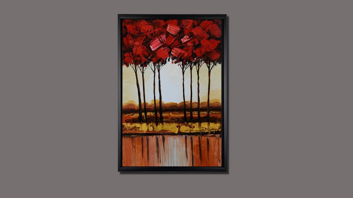 Handgemaltes Ölbild rote Bäume am Wasser auf Leinwand, Hochformat mit Spiegelung, Spachtelrelief, mit schwarzem Rahmen – Beispiel im Raum