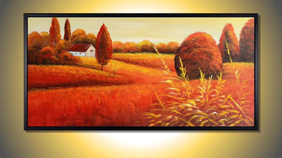 Handgemaltes Ölbild Sommerlandschaft mit Bauernhaus auf Leinwand, Panorama in Orange, Gold und Rot, mit schwarzem Rahmen – Beispiel im Raum