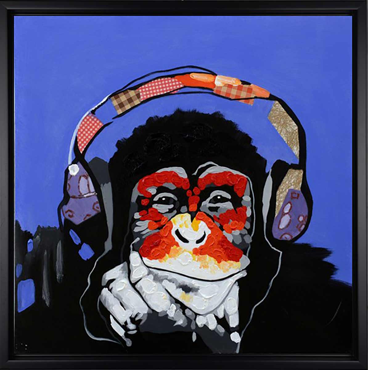 Handgemaltes Ölbild Affe mit Kopfhörern auf Leinwand, Pop-Art in Rot und Orange vor blauem Hintergrund, mit schwarzem Rahmen