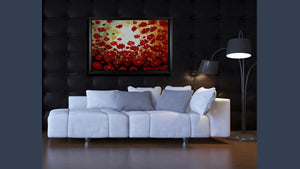 Handgemaltes Ölbild rotes Mohnblumenfeld auf Leinwand, pastose Spachteltechnik in Rot und Creme, mit schwarzem Rahmen – Beispiel im Raum